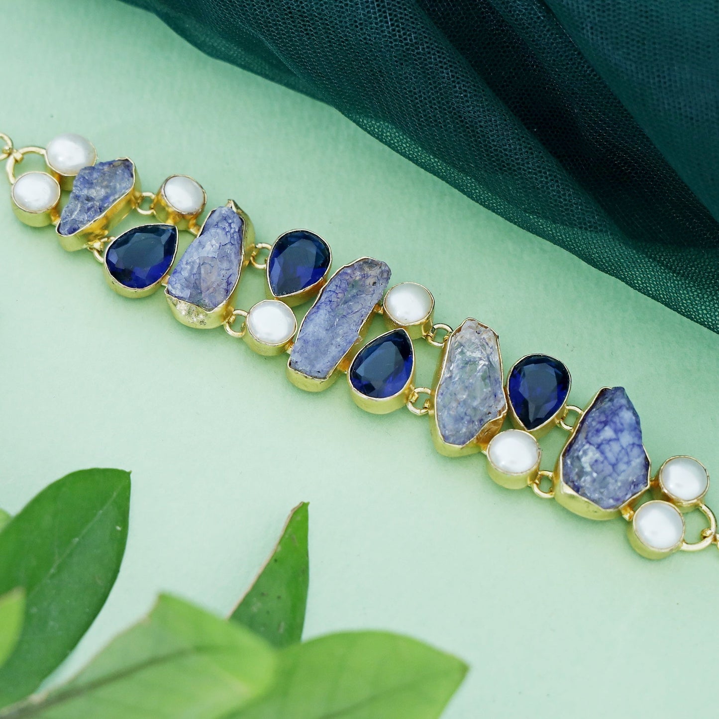 Irregular Stone Choker